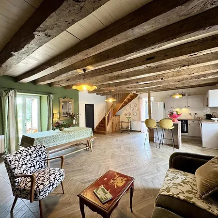 Holiday home Maison En Pierre Avec Parking - 4 Pers. - Fr-1-616-590